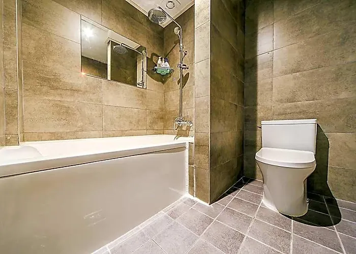 Jongno Hertz Hotel 3*